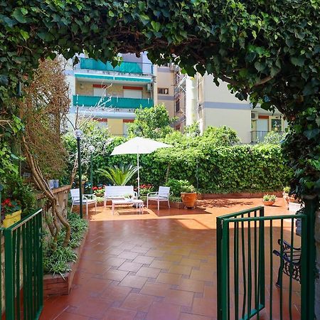 דירות סורנטו Garden House Giulia מראה חיצוני תמונה